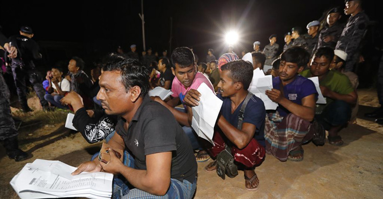 মালয়েশিয়ায় মেগা-থ্রি অভিযানে বাংলাদেশিসহ সহস্রাধিক অভিবাসী আটক