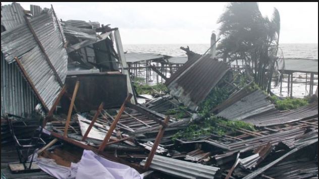 ঘূর্ণিঝড় ফণীর ঝুঁকিতে দেশের দুই অঞ্চল