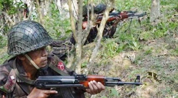 ঘুমধুম সীমান্তে দুই বিজিবি সদস্য গুলিবিদ্ধ