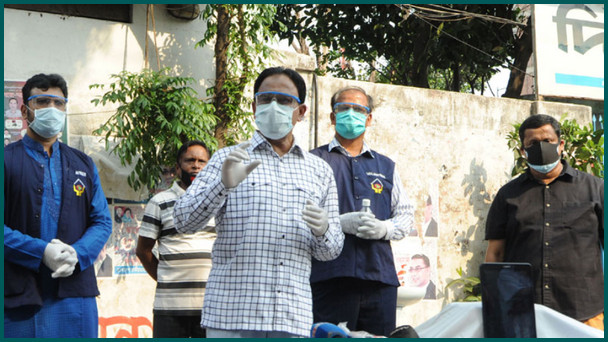 ৪ মন্ত্রীকে গলাধাক্কা দিয়ে বের করে দিতে বললেন আলাল