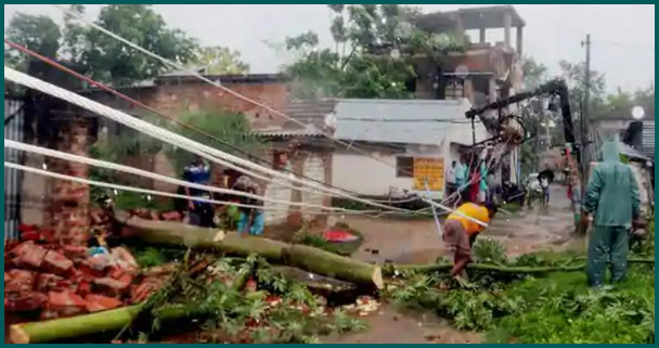 ঘূর্ণিঝড় আম্পানঃ বাংলাদেশে নিহতের সংখ্যা বেড়ে দাঁড়াল যততে