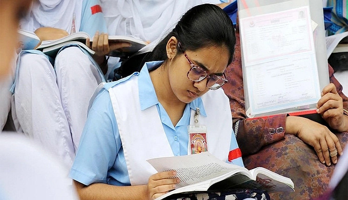 ১০০ মার্ক ও ৩ ঘন্টা নয় এইচএসসি পরীক্ষার নতুন নিয়ম জানিয়ে দিল শিক্ষা বোর্ড