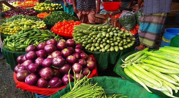 কাঁচাবাজারে স্বস্তি