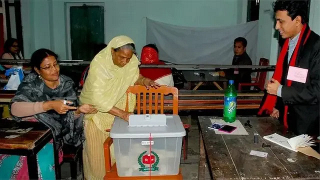 অন্তর্বর্তী সরকারের ঘোষণা: ডিসেম্বরে নির্বাচন, দলগুলোর সমর্থন চাই