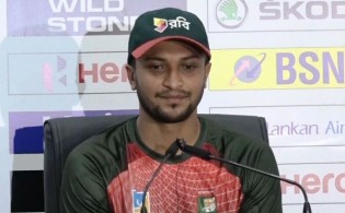 'সে না খেললে আমাদের জন্য বেশ সুবিধা'