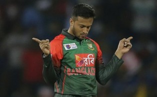 এশিয়া কাপ থেকে বাদ পড়লেন সাকিব