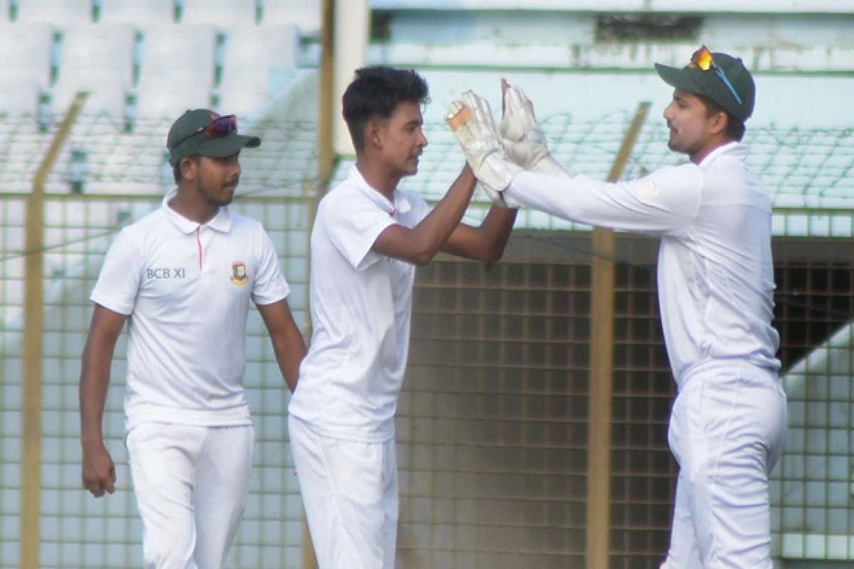 বাংলাদেশের আফ্রিদির দেখতে পাকিস্থানের আফ্রিদির মতই