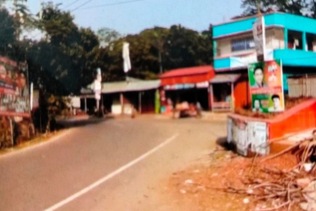 ব্যাপক সং ঘ র্ষে, পরিস্থিতি নিয়েন্ত্রনের বাইরে, ৩ জন নিহত, পুলিশ, র‍্যাব এবং সেনাবাহিনী মোতায়েন