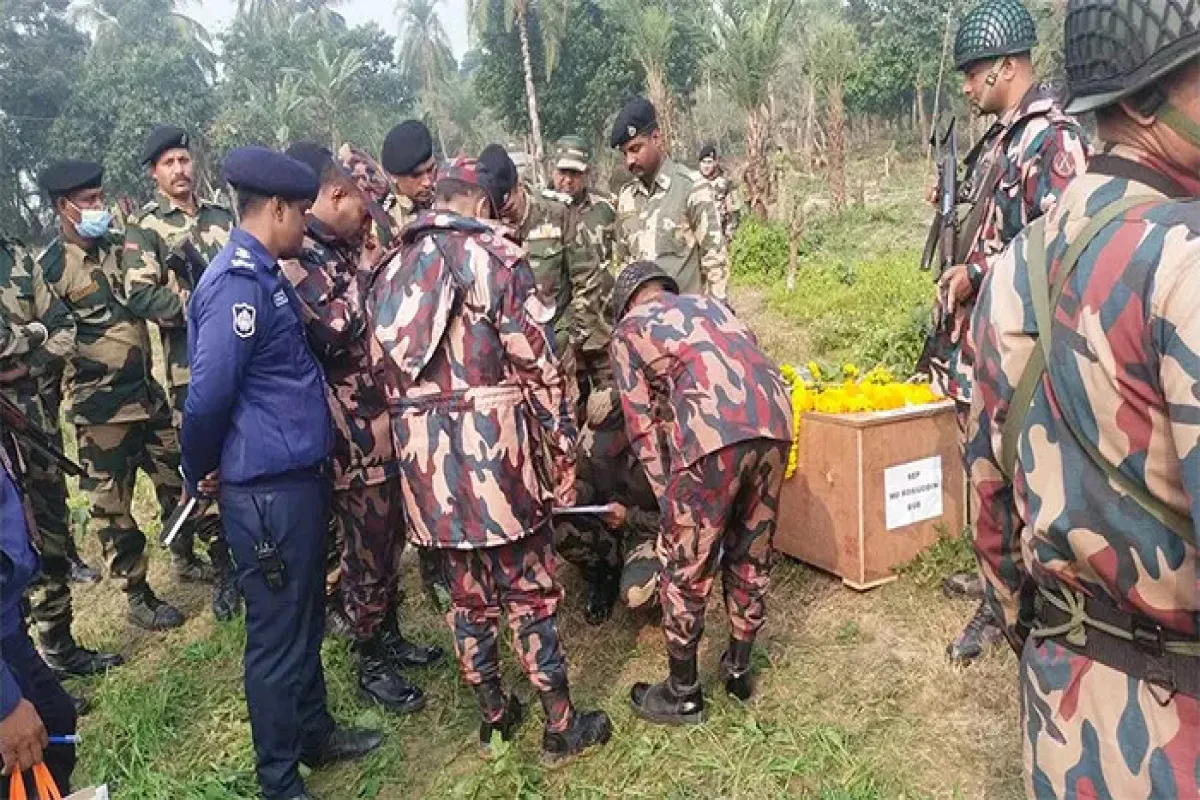 বাংলাদেশিদের র ক্তে লা ল বিএসএফ’র হাত